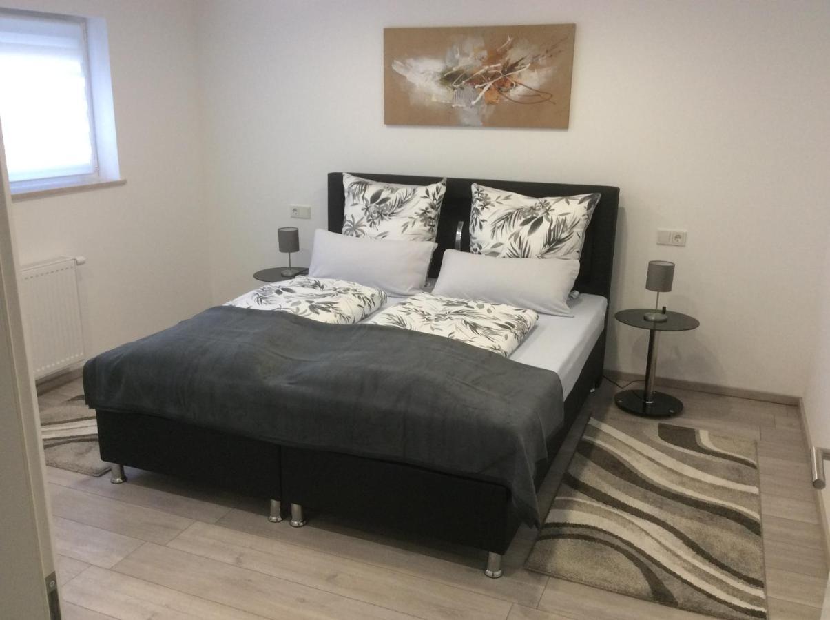 Ferienwohnung Nachtweide Wadgassen ภายนอก รูปภาพ